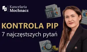 Kobieta w garniturze i grafiki z kalkulatorem, wykresami i monetami. Temat: Kontrola PIP. Poradnik dla firm.
