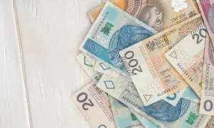 Alimenty po wyroku: Od kiedy płacić? Uniknij odsetek i komornika