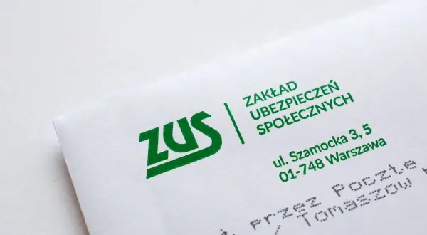 ZUS - Zakład Ubezpieczeń Społecznych. Dokument dotyczący dobrowolnego ubezpieczenia chorobowego. Adres: ul. Szamocka 3, 5, 01-748 Warszawa.