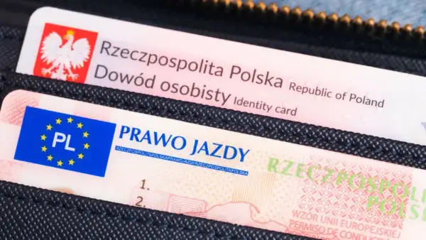 Paszport: Czy osobista wizyta w urzędzie jest obowiązkowa?